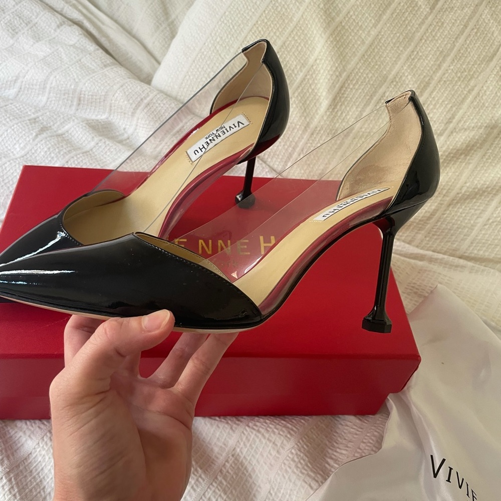 Patent leather pointed toe pumps with nail heels by Vivienne Hu - Picture 3 of 5
